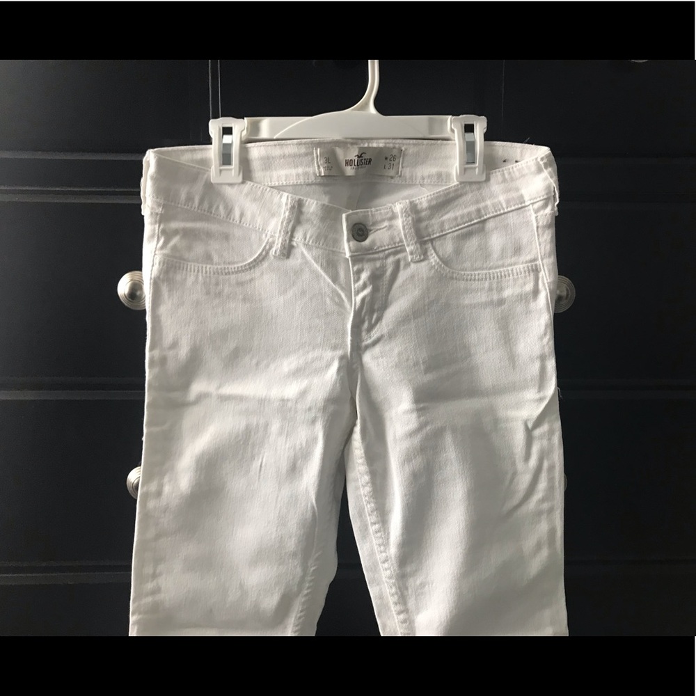 Hollister white skinny jeans